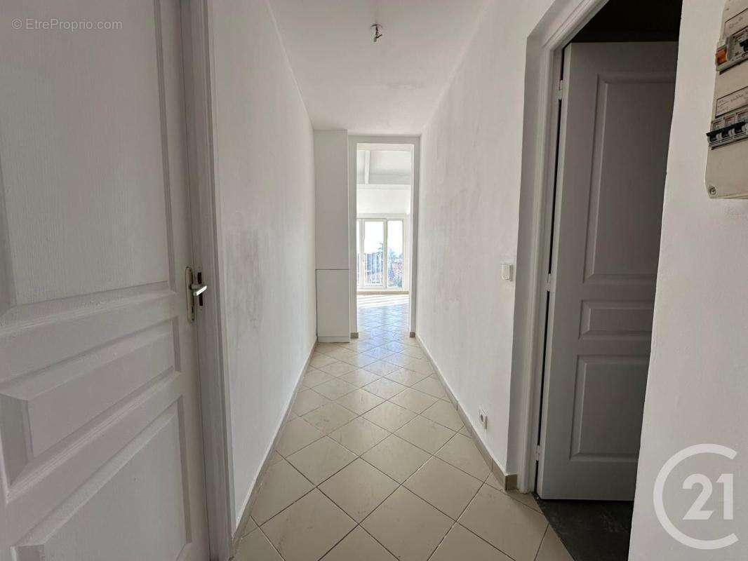 Appartement à FONTENAY-SOUS-BOIS
