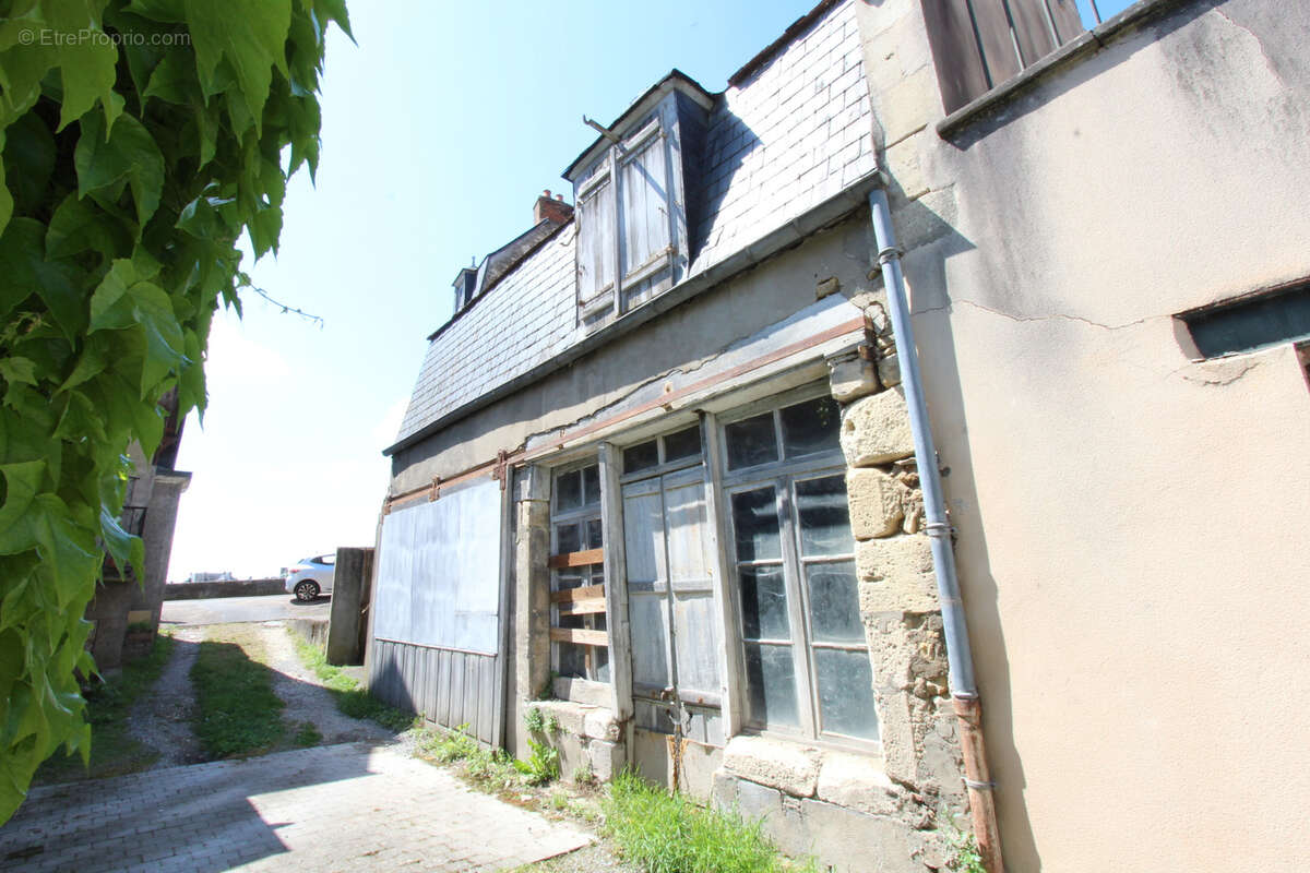Maison à LA CHARITE-SUR-LOIRE