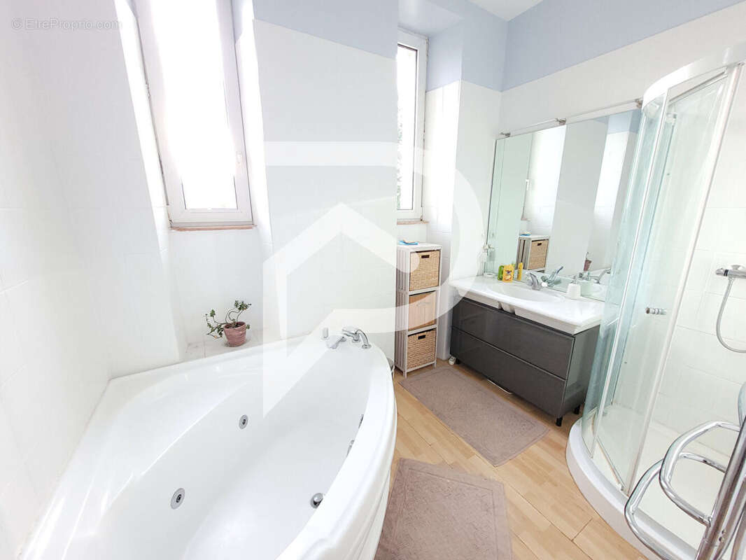 Appartement à CHAUMONT