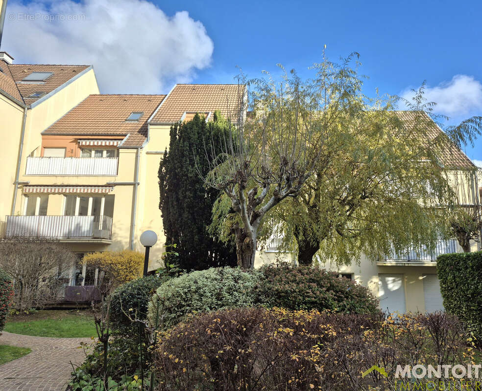 Appartement à THIAIS