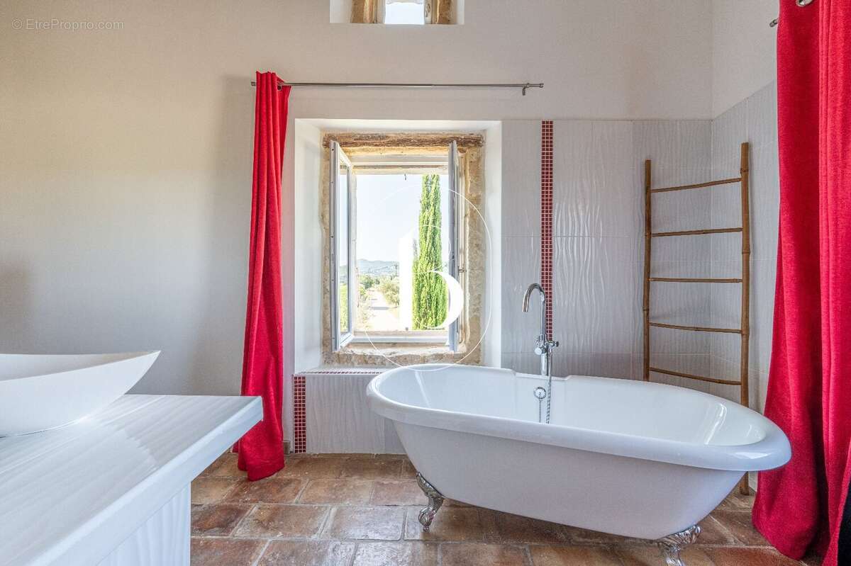 Maison à UZES