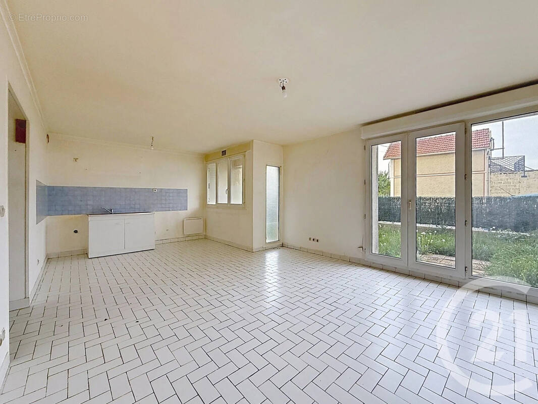 Appartement 39 m² à Gouaix  - photo 1