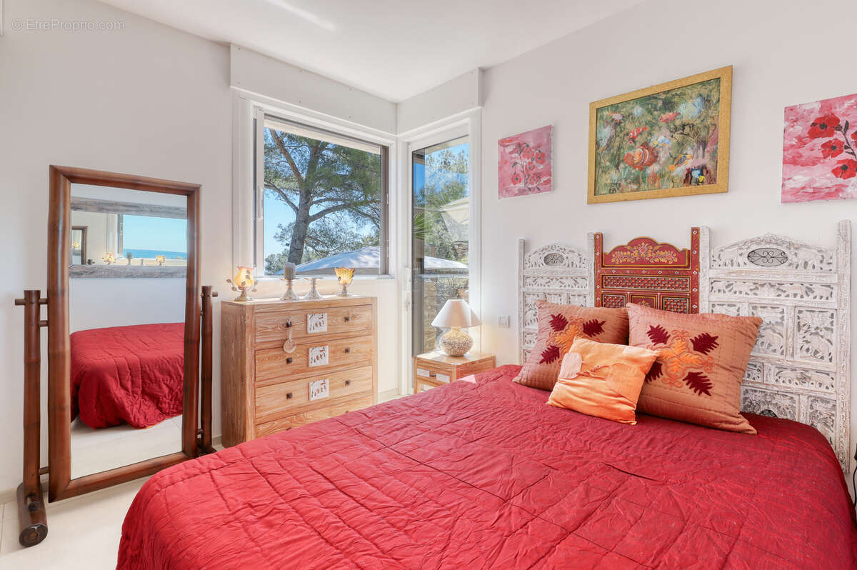 Maison à BORMES-LES-MIMOSAS