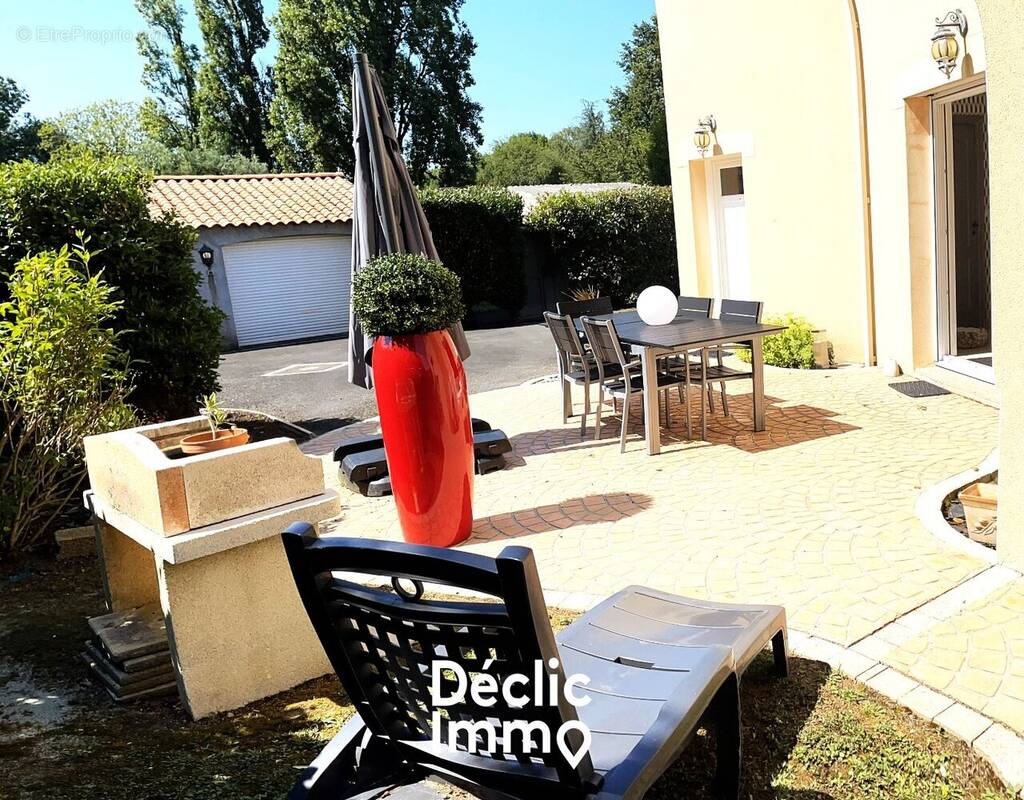 Maison à VENANSAULT