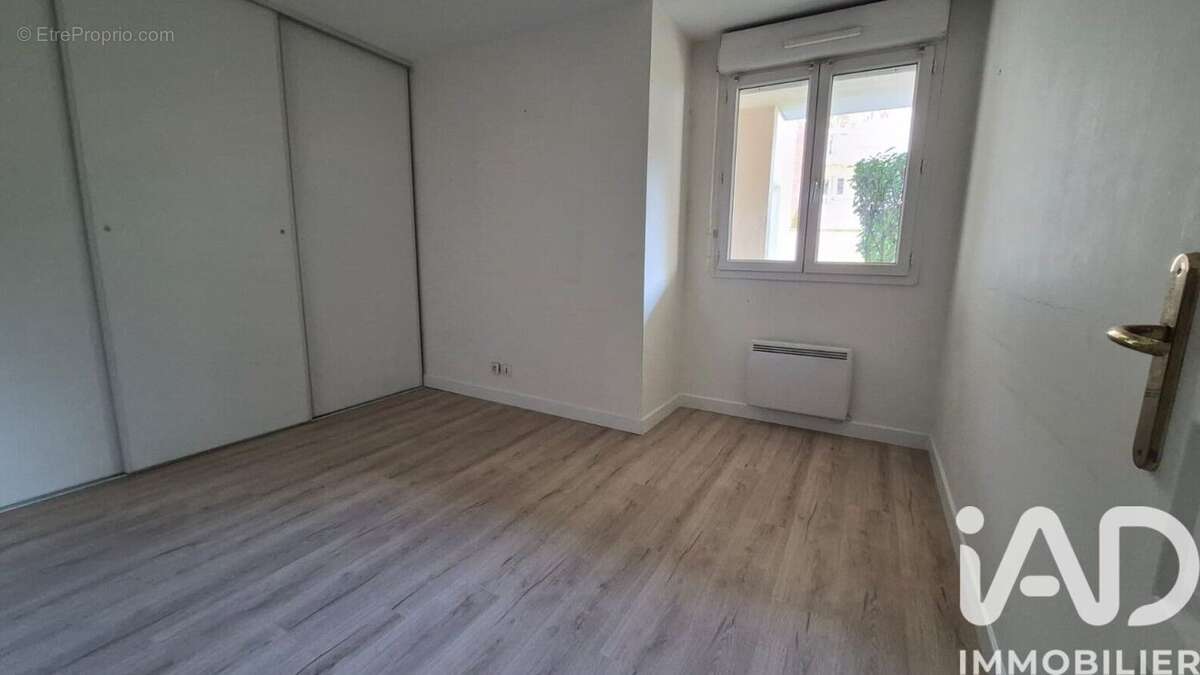 Photo 6 - Appartement à OZOIR-LA-FERRIERE
