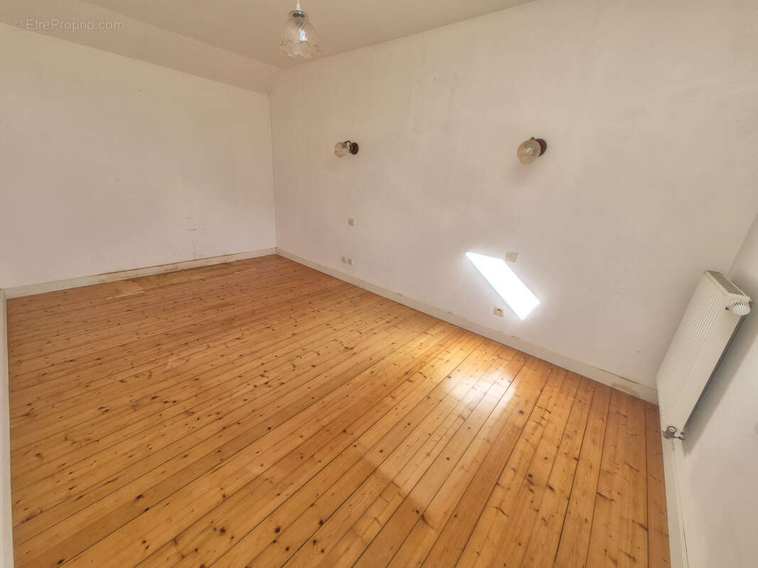 Maison à BOURG-BLANC