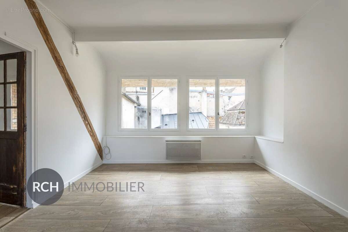 Appartement à MONTFORT-L'AMAURY