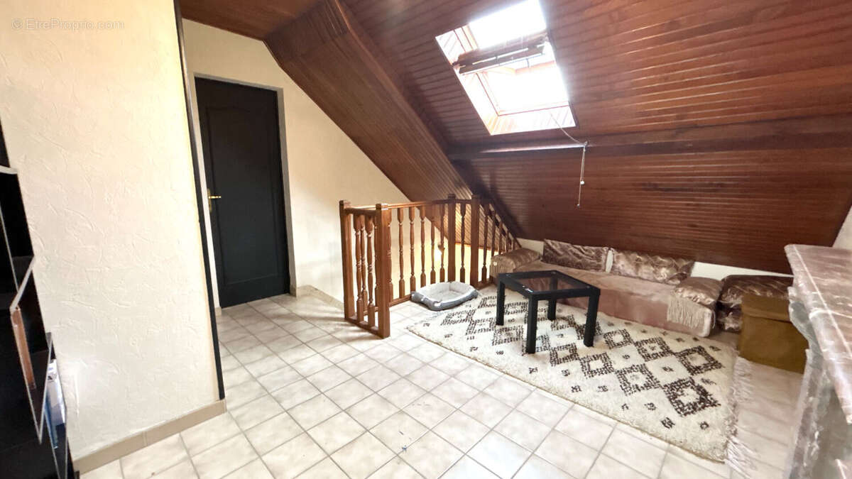 Maison à MORANGIS