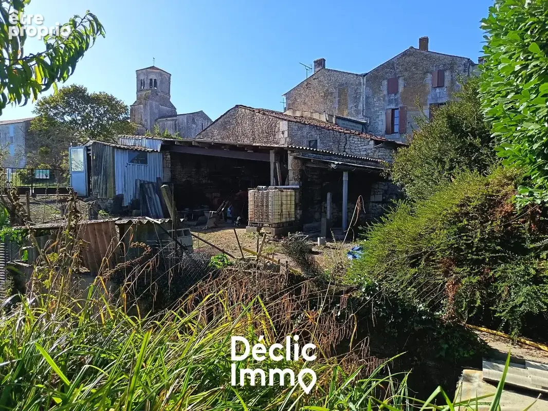 Saint Sulpice d'Arnoult, Dépendances pouvant être transformées en Habitation... - photo 3