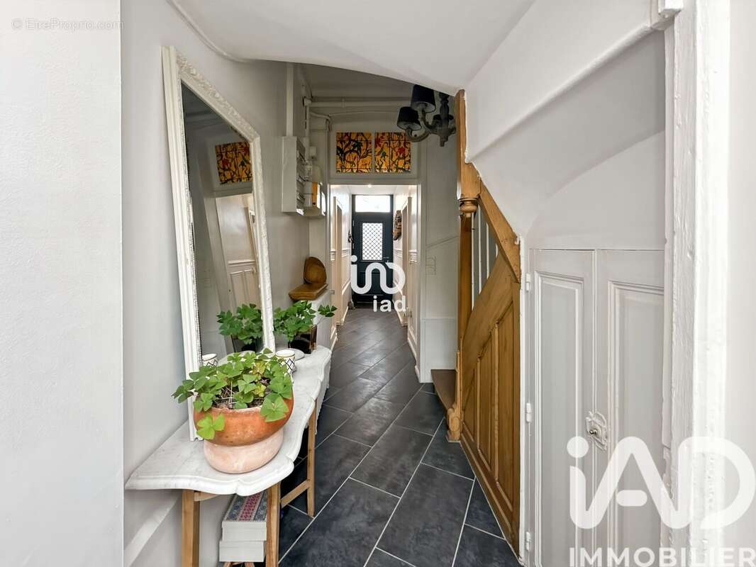 Photo 4 - Maison à SENS