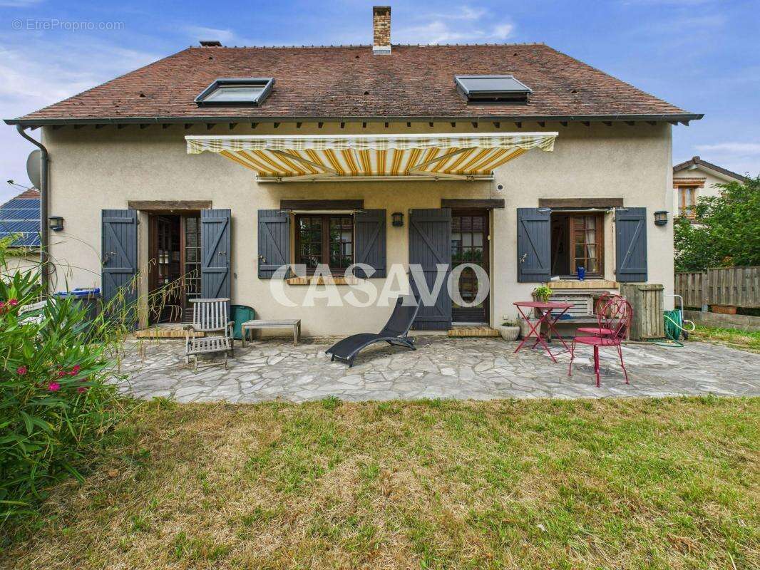 Vente Maison 8 pièces de 200m² - 95100 Argenteuil - photo 17