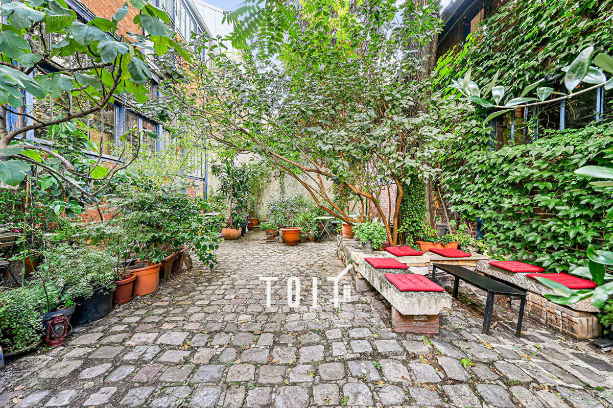 Appartement à PARIS-14E