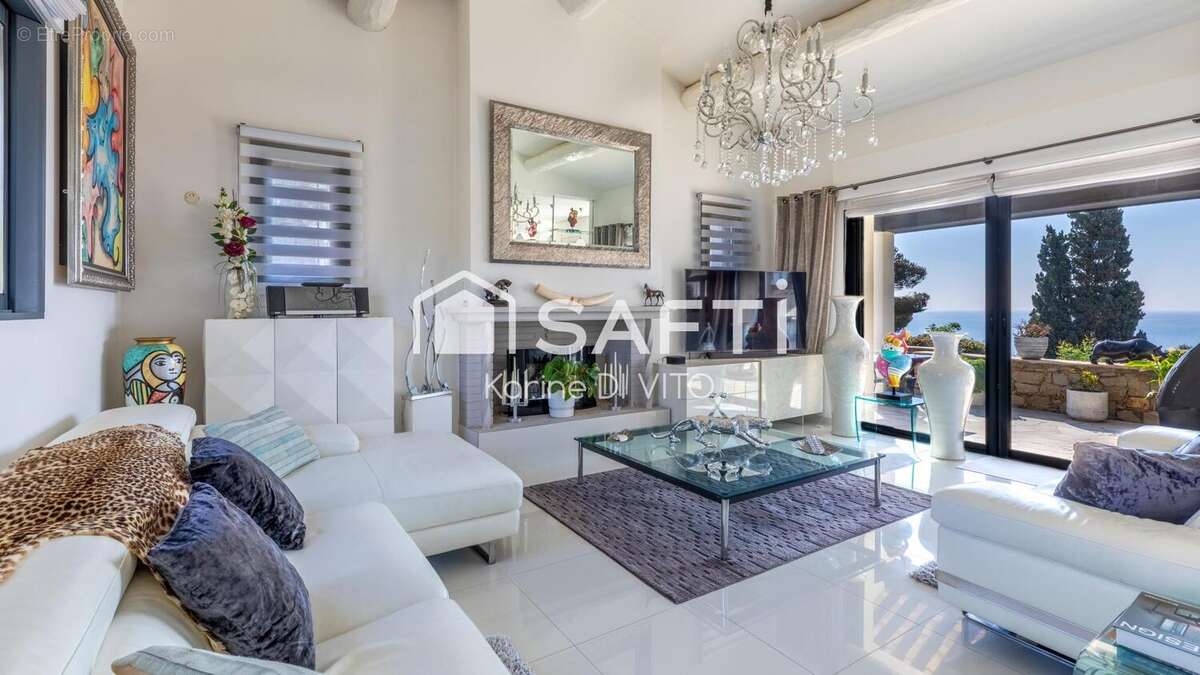 Maison 136 m² à Frejus  - photo 3