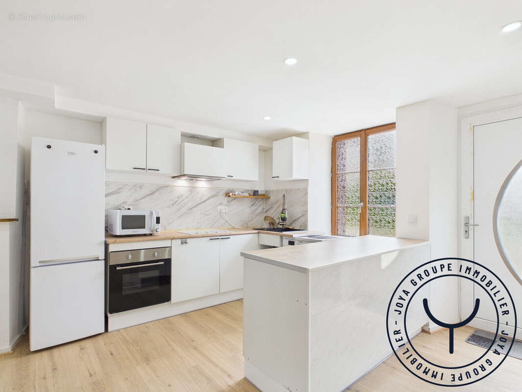 Maison 69 m² à Romilly-Sur-Seine  - photo 2