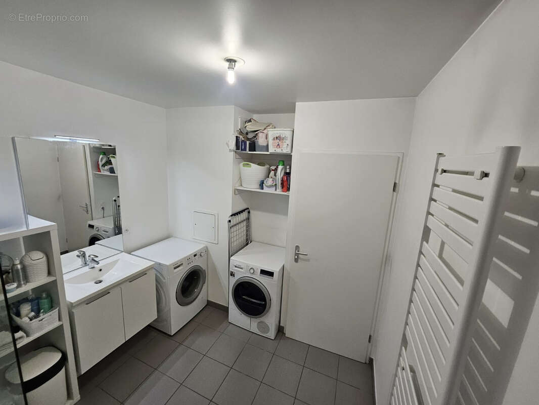 Appartement à CHARNY