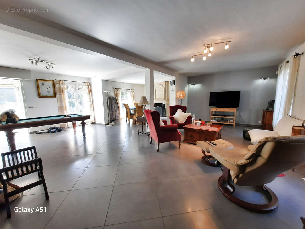 Maison à MAREUIL-LES-MEAUX