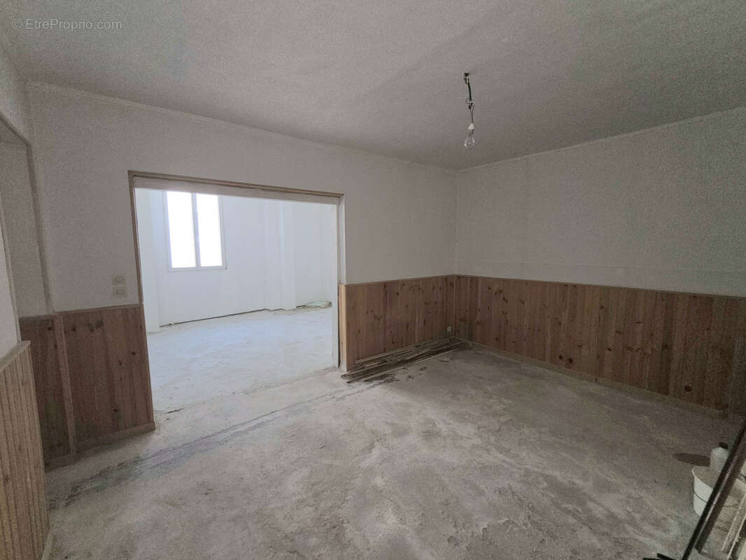 Maison à CHATEAUNEUF-SUR-CHARENTE