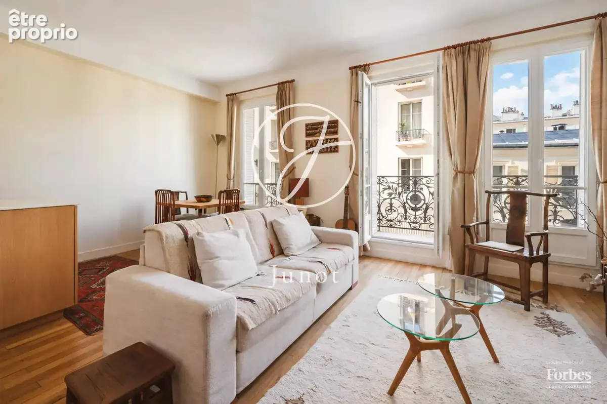 Paris 14e - CAMPAGNE PREMIÈRE - Appartement - 2 pièces - 55,07m² Carrez - 55,60m² au sol - 1 chambre - Balcon - photo 5