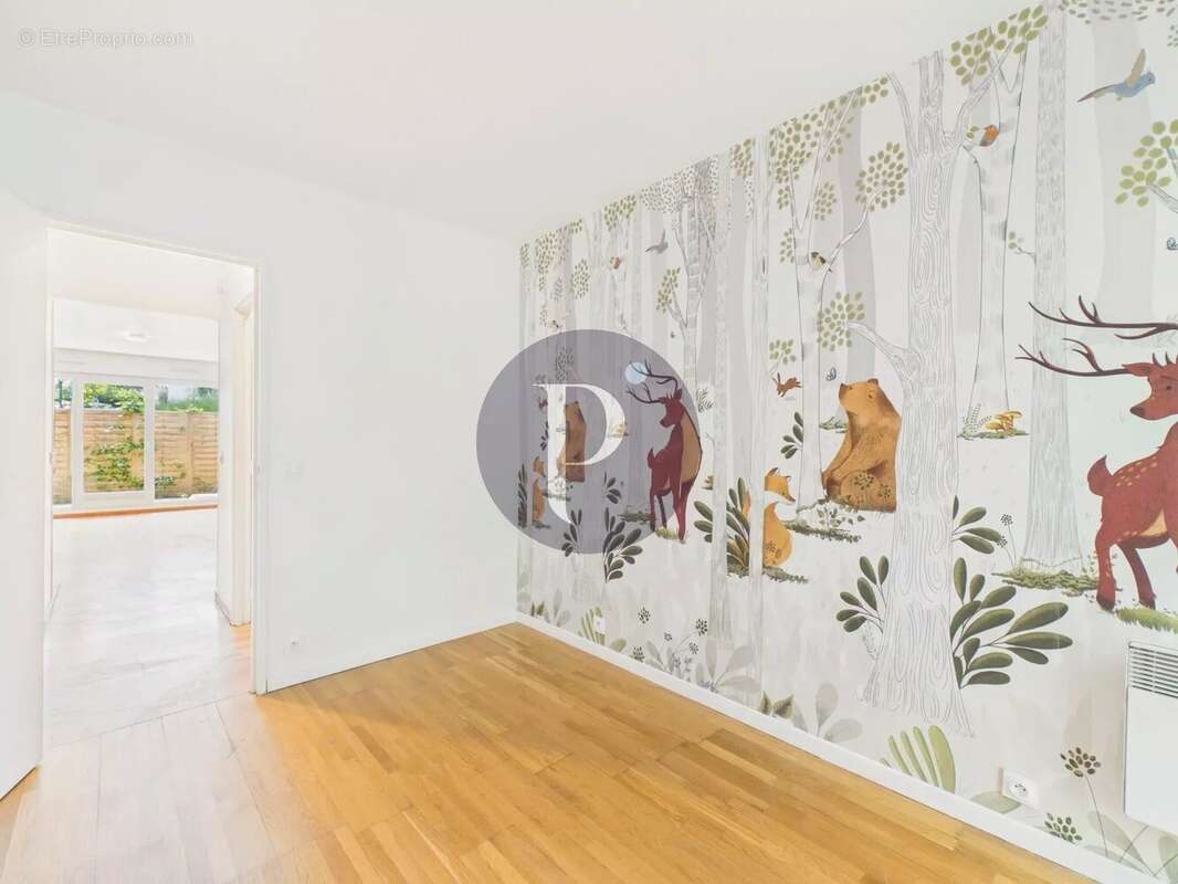 Appartement à VERRIERES-LE-BUISSON