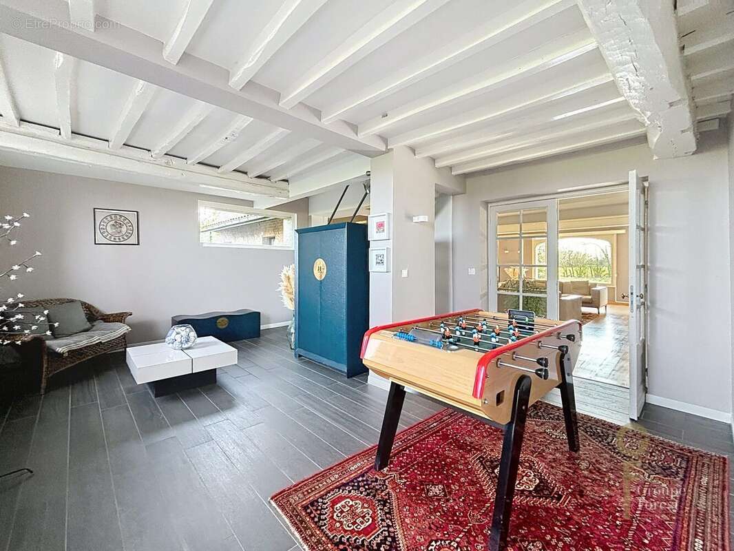 Maison à QUESNOY-SUR-DEULE