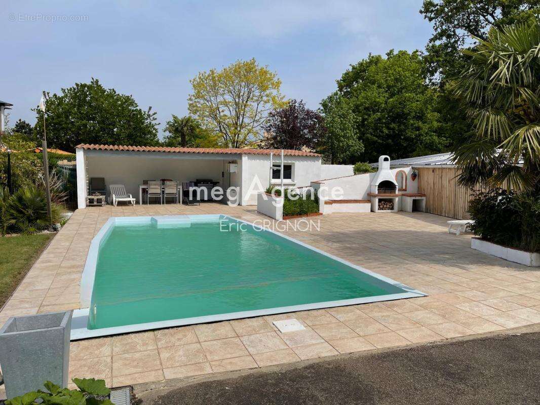 Maison à SAINTE-FOY