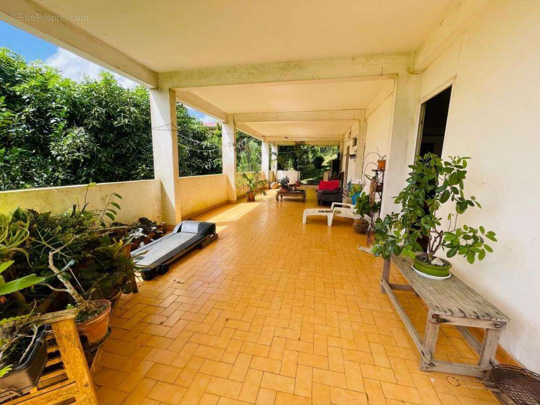 Maison à FORT-DE-FRANCE