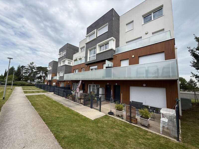 Appartement à vendre 3 pièces MONT SAINT AIGNAN (76) - photo 4