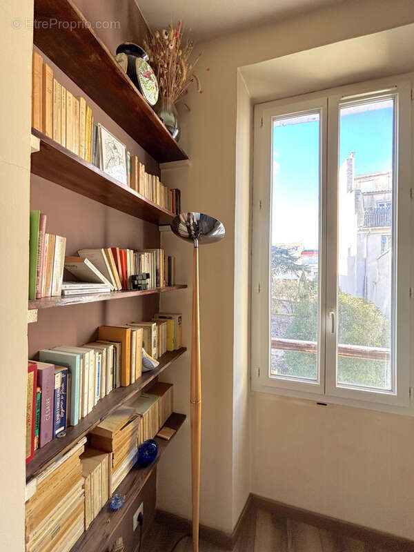 Appartement à MARSEILLE-6E