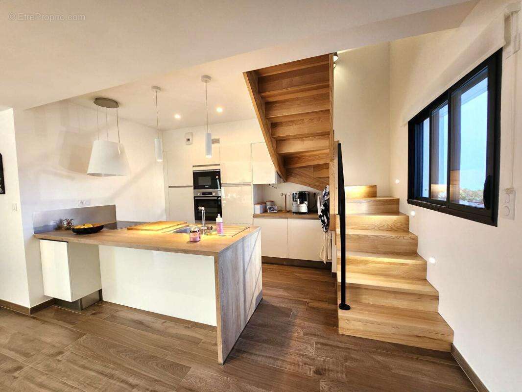 Maison à PLOUGOUMELEN