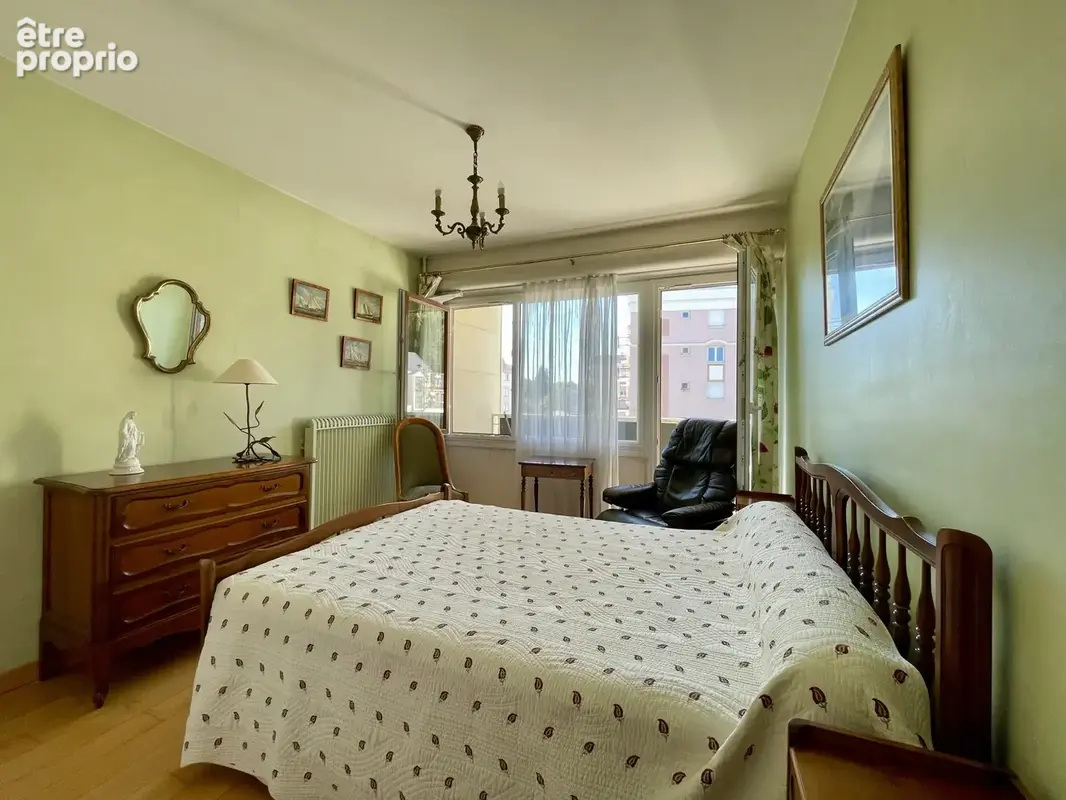 Appartement T3 avec balcons et garage   Centre-ville - photo 6