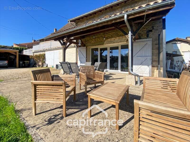Maison à vendre 8 pièces  (71) - photo 26