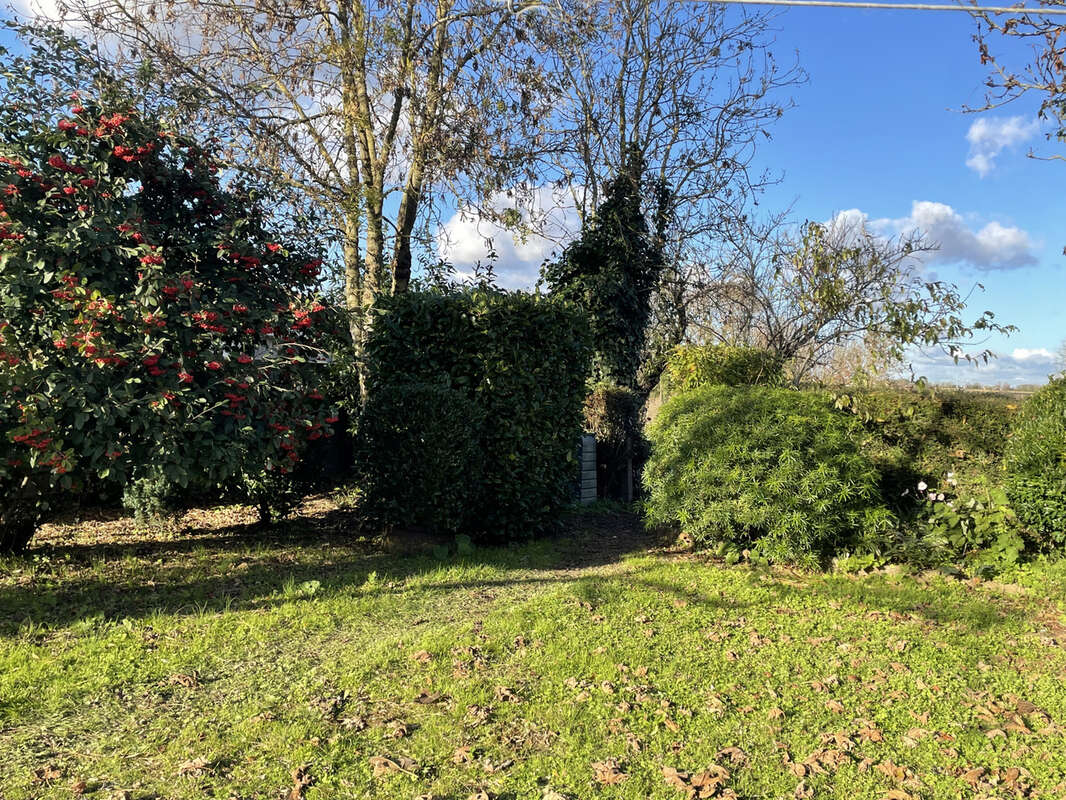 Maison à CROIX-CHAPEAU