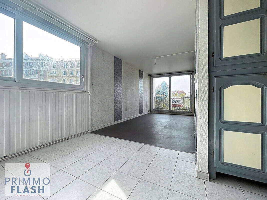 Appartement à AUBERVILLIERS