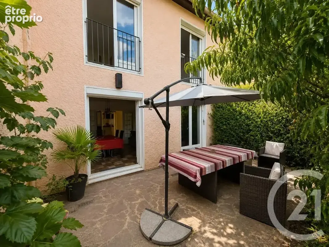 Maison à OTHIS