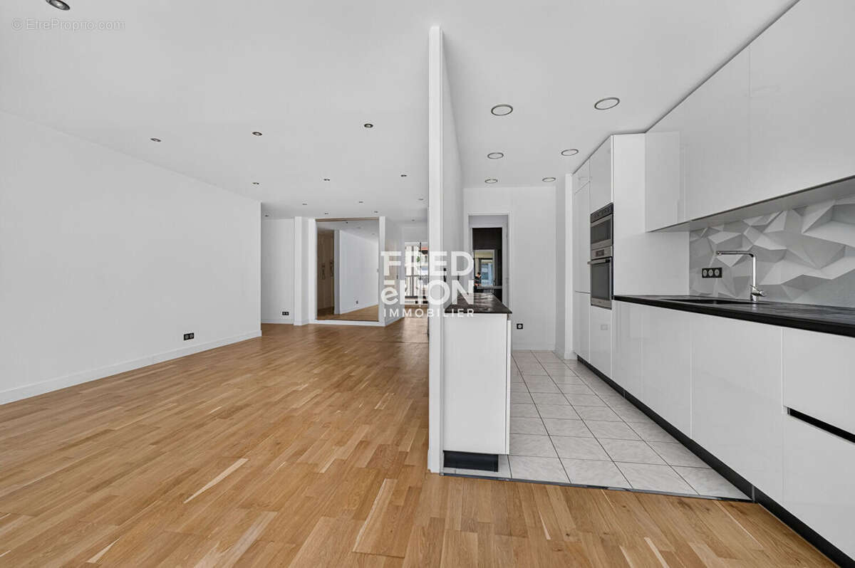 Appartement  5 pièce(s) 110 m2 - photo 6