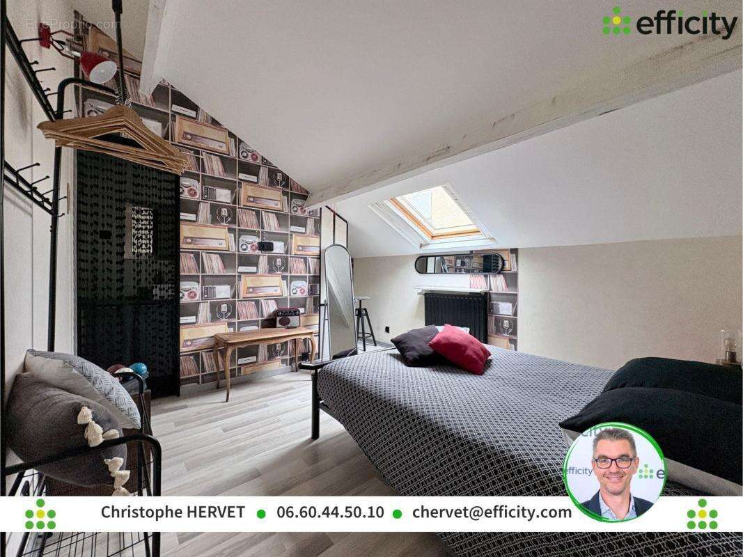 Maison à RUELLE-SUR-TOUVRE