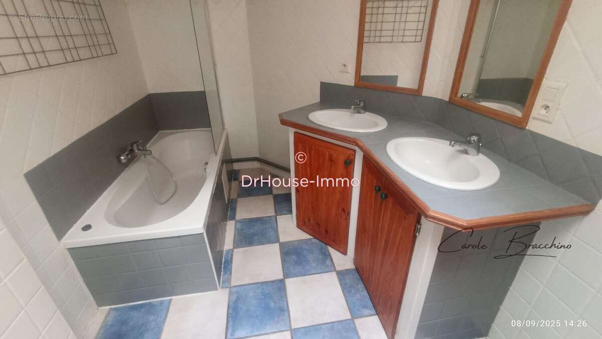 Appartement à AIGUES-MORTES