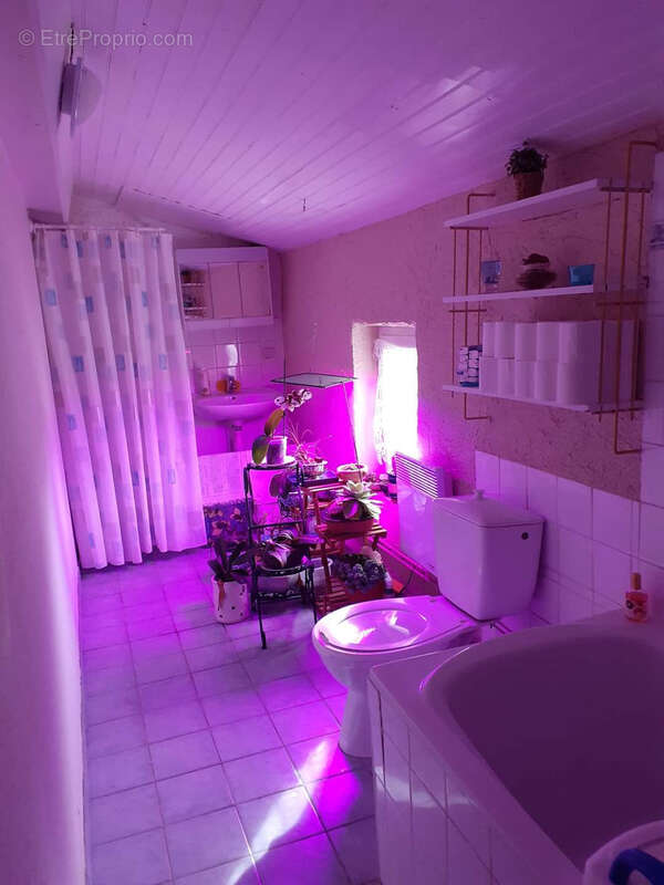 Maison à MARTRES-SUR-MORGE