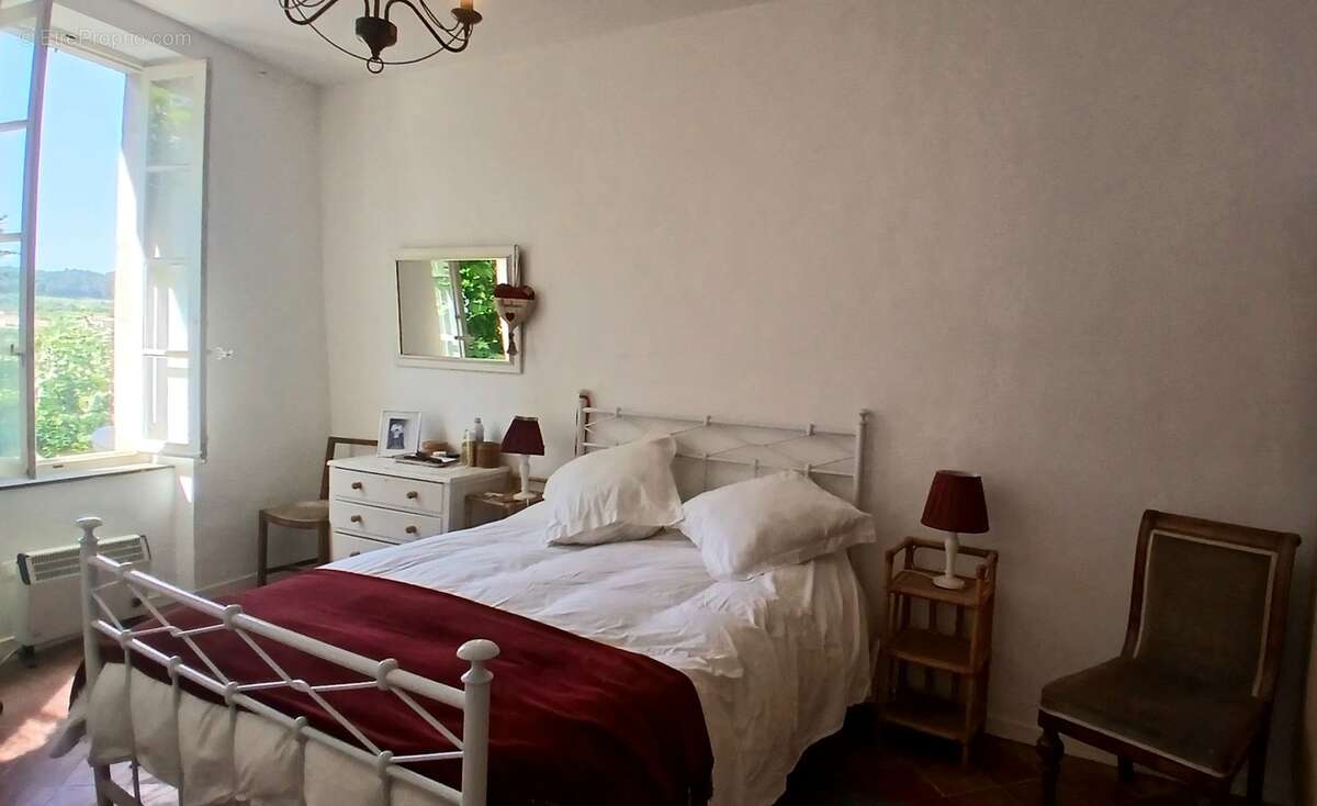 Spacieuse maison de caractère. - photo 22
