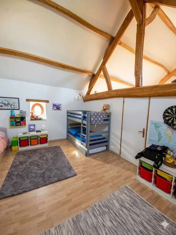 Maison à HOUDAN