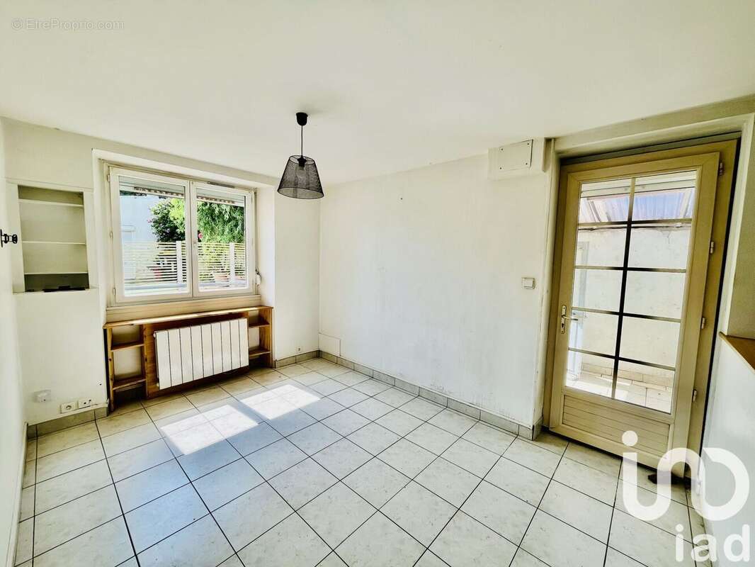 Photo 3 - Appartement à LOCMIQUELIC