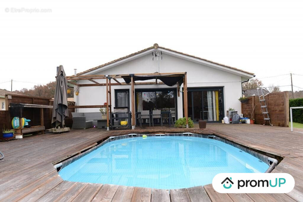 Maison à SAINT-MARTIAL-D&#039;ARTENSET