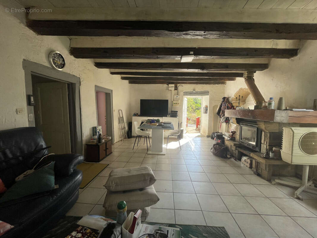 Photo 4 - Maison à AMPLEPUIS