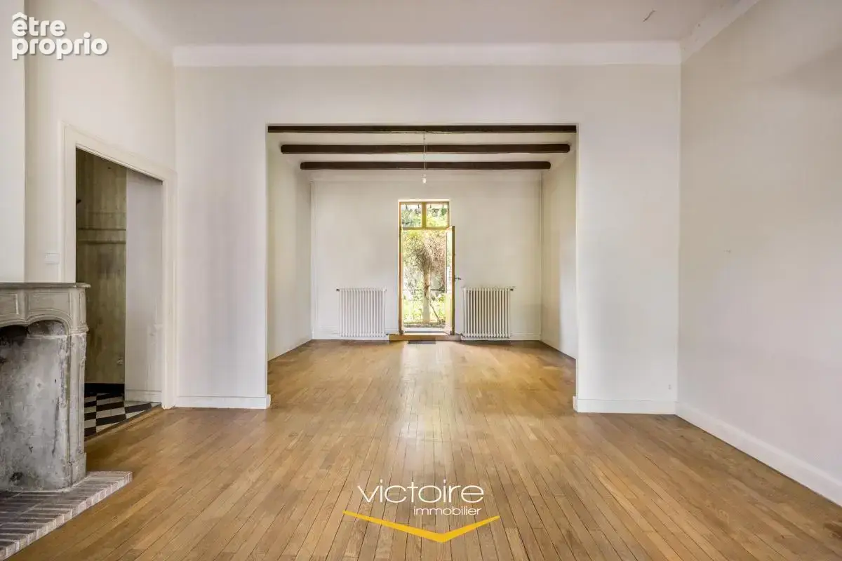 Exclusivité - Emplacement premium à Montchat - Maison de 224m² sur terrain de 447m² - photo 6
