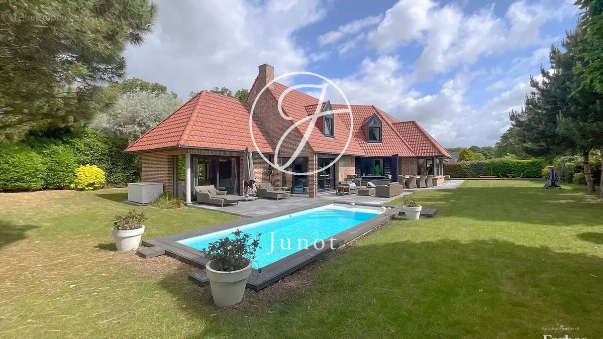 Maison à CAMPHIN-EN-PEVELE