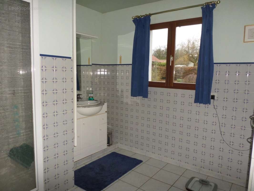 Maison à SAINT-MARTIN-CHOQUEL