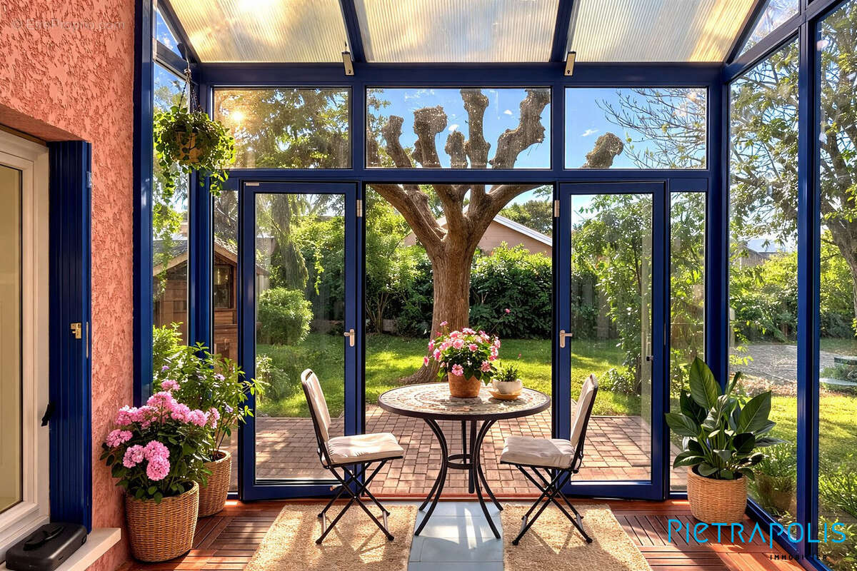 Maison à FONTAINES-SUR-SAONE