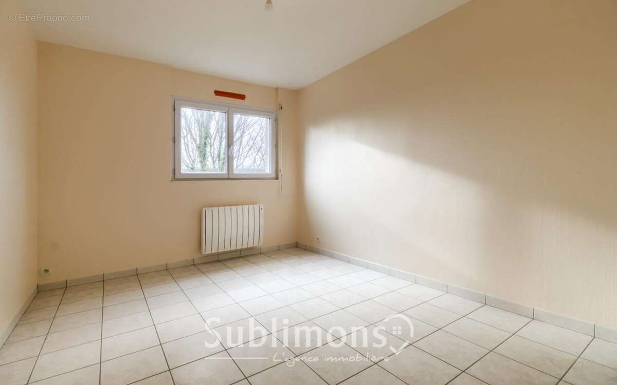 Commerce à MUZILLAC