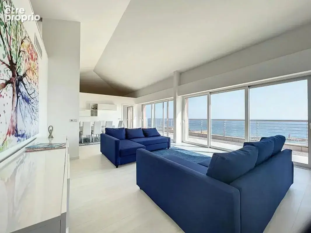 Menton, quartier garavan: 4 pieces de 130 m2 avec terrasse de  50 m2 et vue mer panoramique - photo 7