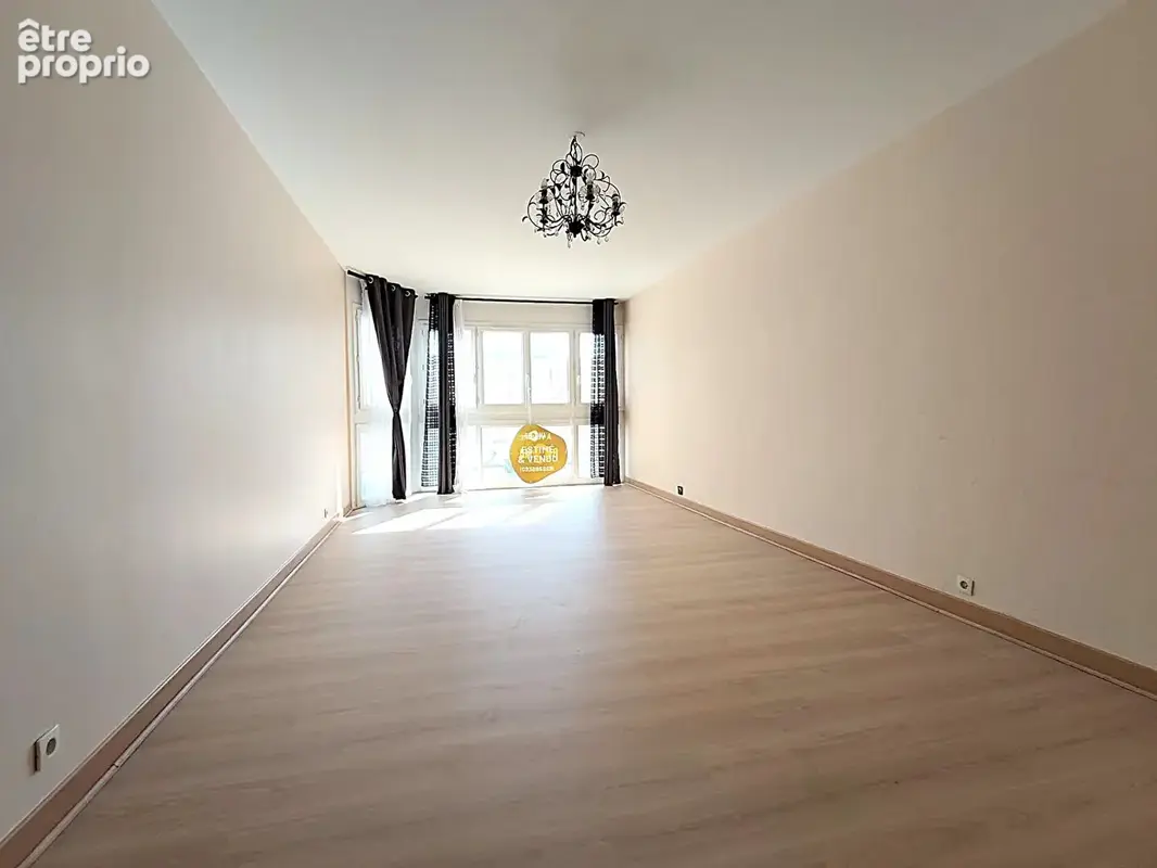 Baisse de prix - t4 rénové de 93 m² - 3 chambres - ascenseur - cave - photo 3